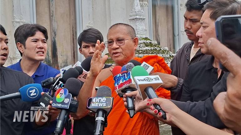พระราชวัชรพัฒนาทร เจ้าอาวาสวัดม่วง แขวงหลักสอง เขตบางแค กรุงเทพมหานคร