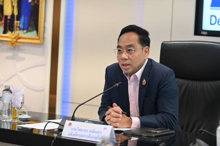 นายวิทยากร มณีเนตร อธิบดีกรมการค้าภายใน กระทรวงพาณิชย์