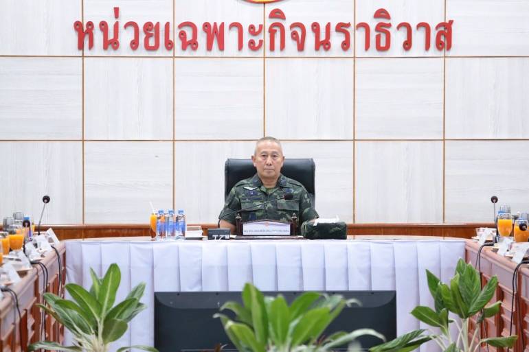 พล.อ.พนา แคล้วปลอดทุกข์ ผู้บัญชาการทหารบก (ผบ.ทบ.) รองผู้อำนวยการรักษาความมั่นคงภายในราชอาณาจักร (รอง ผอ.กอ.รมน.)