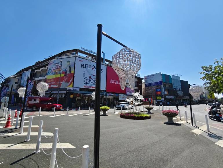 ภาพ : Panupong Boonruang