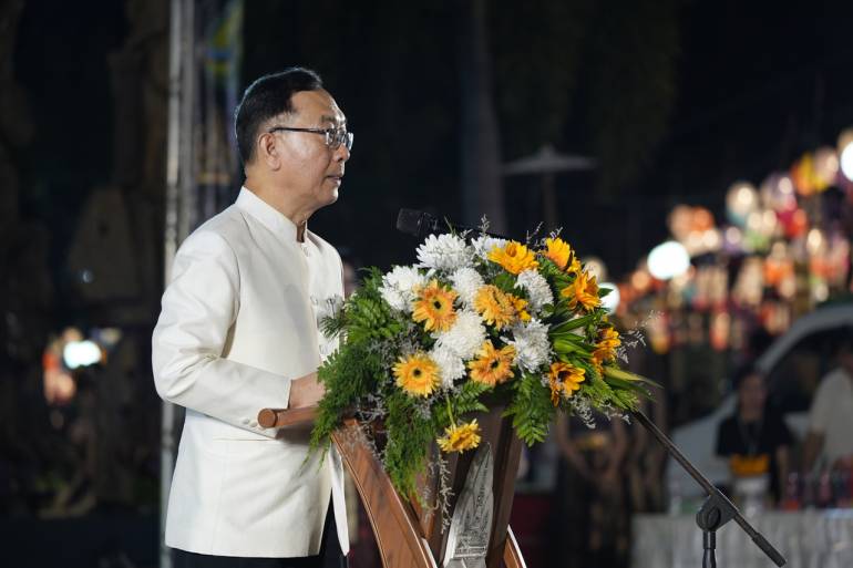 รศ.นพ.ชาญชัย พานทองวิริยะกุล อธิการบดีมหาวิทยาลัยขอนแก่น