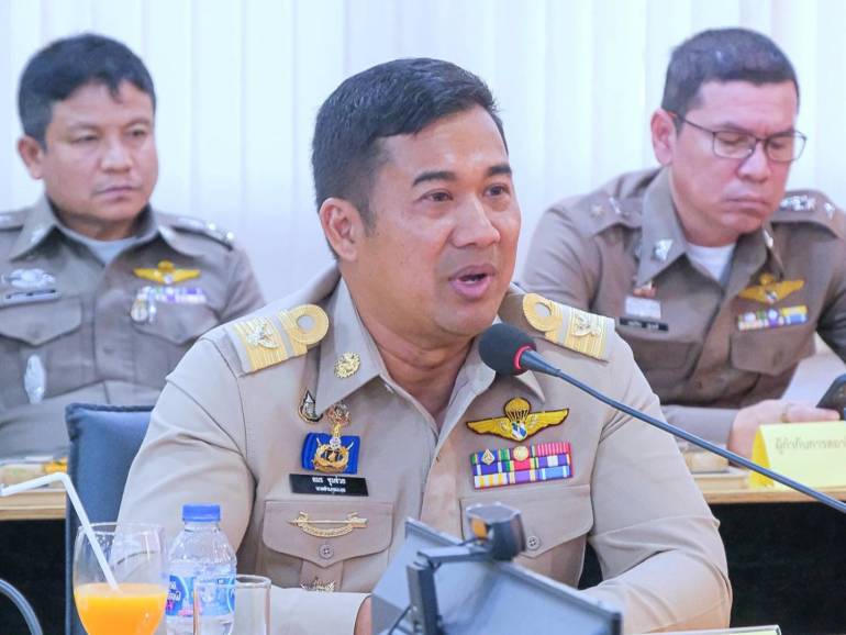 นายอมร ชุมช่วย นายอำเภอเกาะสมุย 