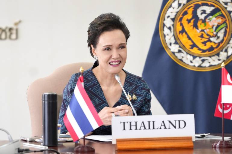นางศุภจี สุธรรมพันธุ์ รมว.พาณิชย์