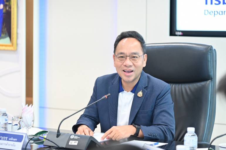 นายวิทยากร มณีเนตร อธิบดีกรมการค้าภายใน กระทรวงพาณิชย์
