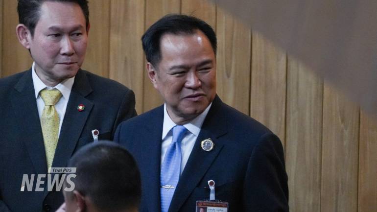 นายอนุทิน ชาญวีรกูล หัวหน้าพรรคภูมิใจไทย