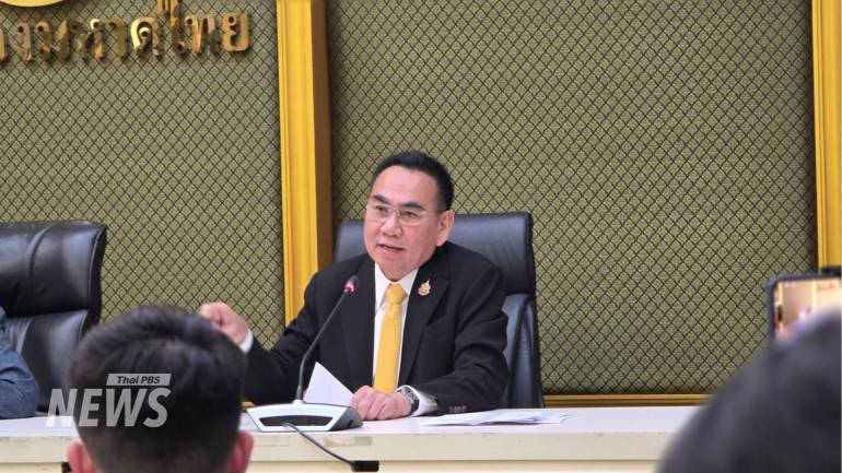 นายเดชอิศม์ ขาวทอง รมช.มหาดไทย