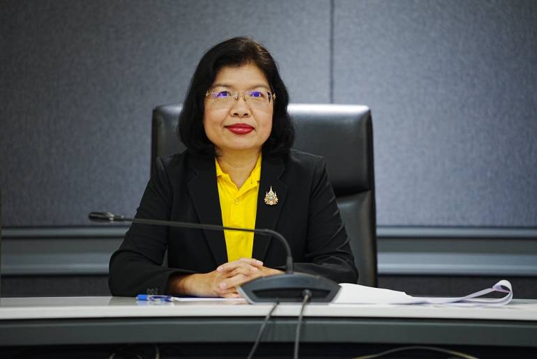 นางอรมน ทรัพย์ทวีธรรม อธิบดีกรมพัฒนาธุรกิจการค้า