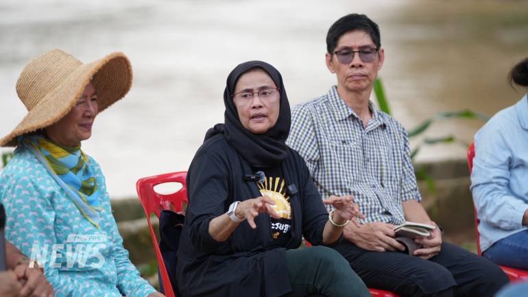นางอังคณา นีละไพจิตร ประธานคณะกรรมาธิการการพัฒนาการเมือง การมีส่วนร่วมของประชาชน สิทธิมนุษยชน สิทธิ เสรีภาพ และการคุ้มครองผู้บริโภค วุฒิสภา