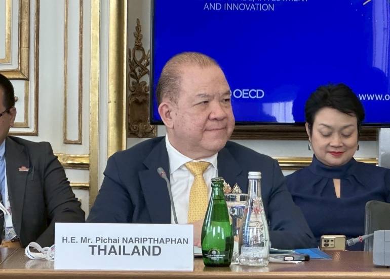 นายพิชัย นริพทะพันธุ์ รมว.พาณิชย์ เข้าร่วมการประชุมรัฐมนตรีกลุ่มแครนส์ (Cairns Group Ministerial Meeting) ครั้งที่ 44 ที่สำนักงานองค์การเพื่อความร่วมมือทางเศรษฐกิจและการพัฒนา (OECD) กรุงปารีส ฝรั่งเศส