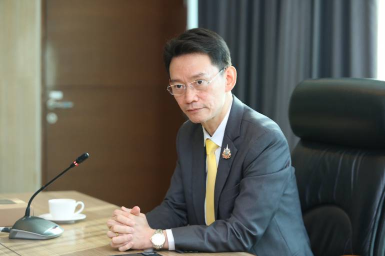 นายพูลพัฒน์ ลีสมบัติไพบูลย์ เลขาธิการสำนักงานคณะกรรมการกำกับกิจการพลังงาน (สำนักงาน กกพ.) ในฐานะโฆษกคณะกรรมการกำกับกิจการพลังงาน (กกพ.)