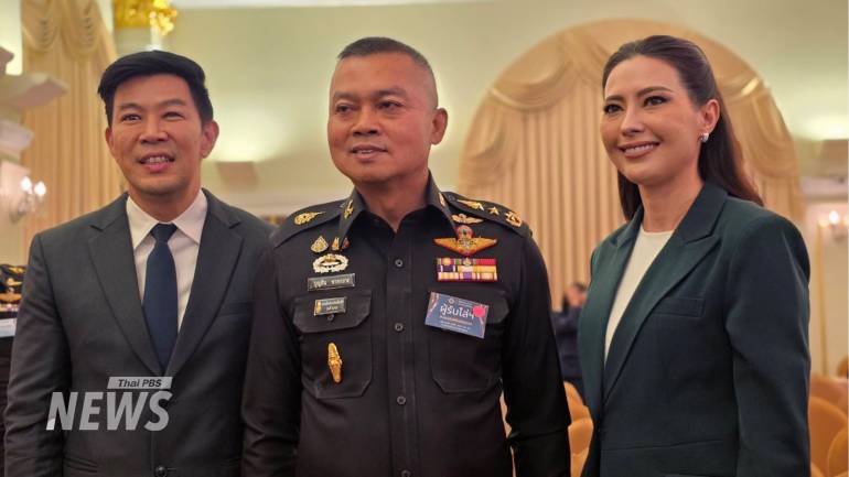 พล.ท.บุญสิน พาดกลาง แม่ทัพภาคที่ 2