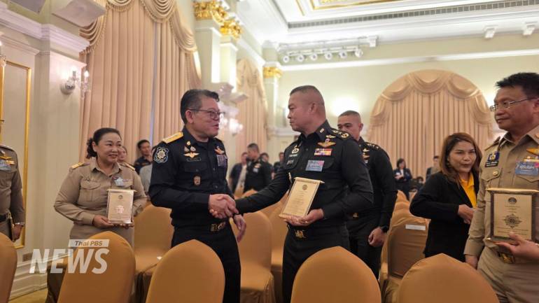 พล.ท.บุญสิน พาดกลาง แม่ทัพภาคที่ 2