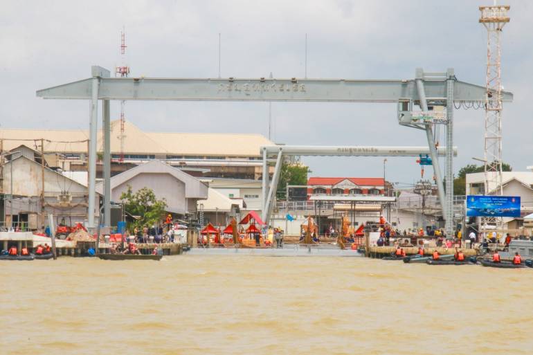 ภาพจาก : กองทัพเรือ, พระลาน  