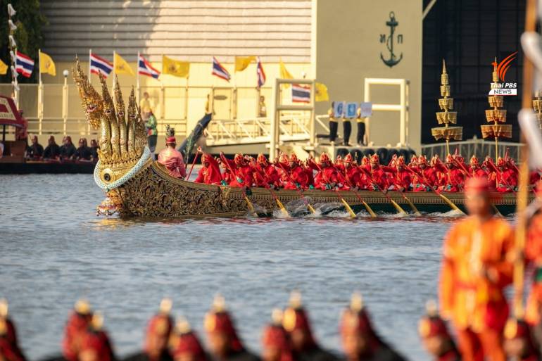 ภาพการฝึกซ้อมขบวนเรือพระราชพิธีในการเสด็จพระราชดำเนินเลียบพระนคร โดยขบวนพยุหยาตราทางชลมารค เนื่องในพระราชพิธีบรมราชาภิเษก พุทธศักราช 2562 โดยเป็นการฝึกซ้อมใหญ่ ครั้งที่ 2 ในวันที่ 21 ตุลาคม 2562