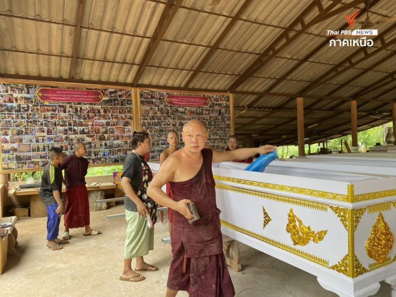 พระครูเกษมจริยานุกูล เขมจารี เจ้าอาวาสวัดปางมะกง ตำบลปิงโค้ง อำเภอเชียงดาว จังหวัดเชียงใหม่