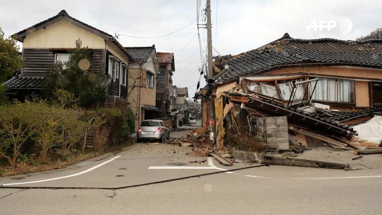 AFP เปิดภาพความเสียหายของบ้านเรือน  ในเมืองวาจิมะ จังหวัดอิชิคาวะ ญี่ปุ่น หลังแผ่นดินไหวใหญ่ ขนาด 7.5 และคลื่นยักษ์สึนามิที่สูงกว่า 1 เมตร 