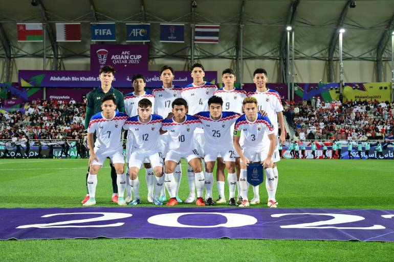 ทีมชาติไทย จะสวมชุดสีขาว ลงสนามในเกมที่จะพบ ซาอุดีอาระเบียในคืนนี้ เวลา 22.00 น. Cr.ฟุตบอลทีมชาติไทย 