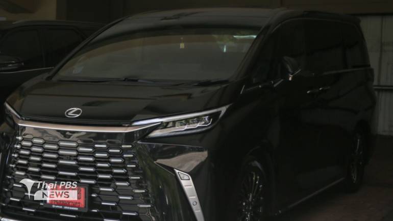 รถของเศรษฐา ทวีสิน นายกรัฐมนตรี เป็น รถยนต์ Lexus LM 350h Executive 4 