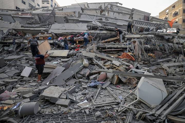 ร่องรอยความเสียหายชอาคารที่ถูกทำลายจากการโจมตีของอิสราเอลในเมืองกาซา Mahmud Hams / AFP 