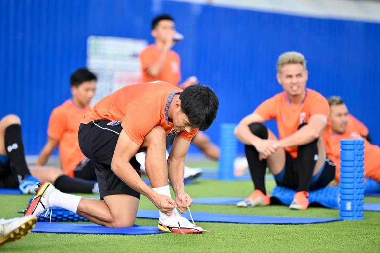 นักฟุตบอลทีมชาติไทย ร่วมเก็บตัว ก่อนการแข่งขัน ฟุตบอลโลก 2026 โซนเอเชีย รอบคัดเลือก รอบ 2 ภาพ : ฟุตบอลทีมชาติไทย 