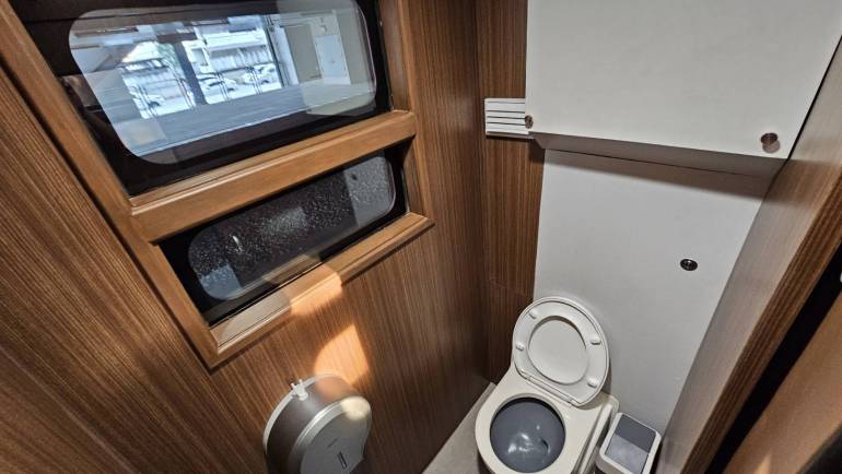 ห้องน้ำสุญญากาศเหมือนห้องน้ำบนเครื่องบิน