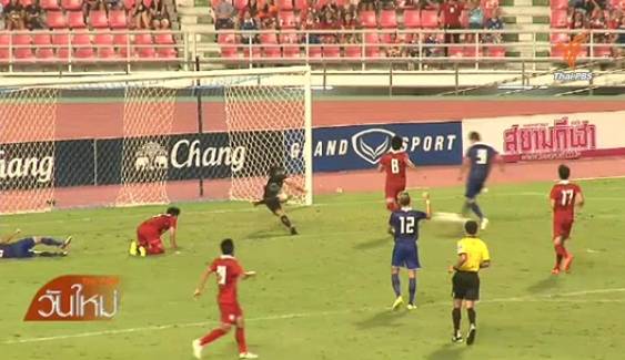 ทีมชาติไทยชุดใหญ่ ชนะ ทีมชาติไทยชุดซีเกมส์  4-3 ฟุตบอลนัดพิเศษช่วยเหลือครอบครัว"โค้ชแต๊ก"