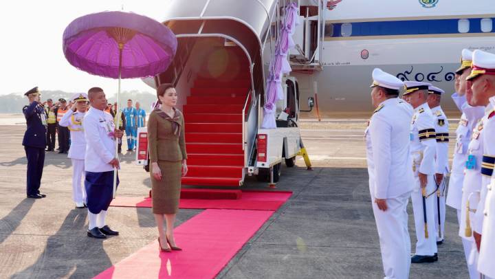 “พระราชินี” พระราชทานถ้วยรางวัลการแข่งขันกีฬาสเก็ตลีลาเชียงใหม่